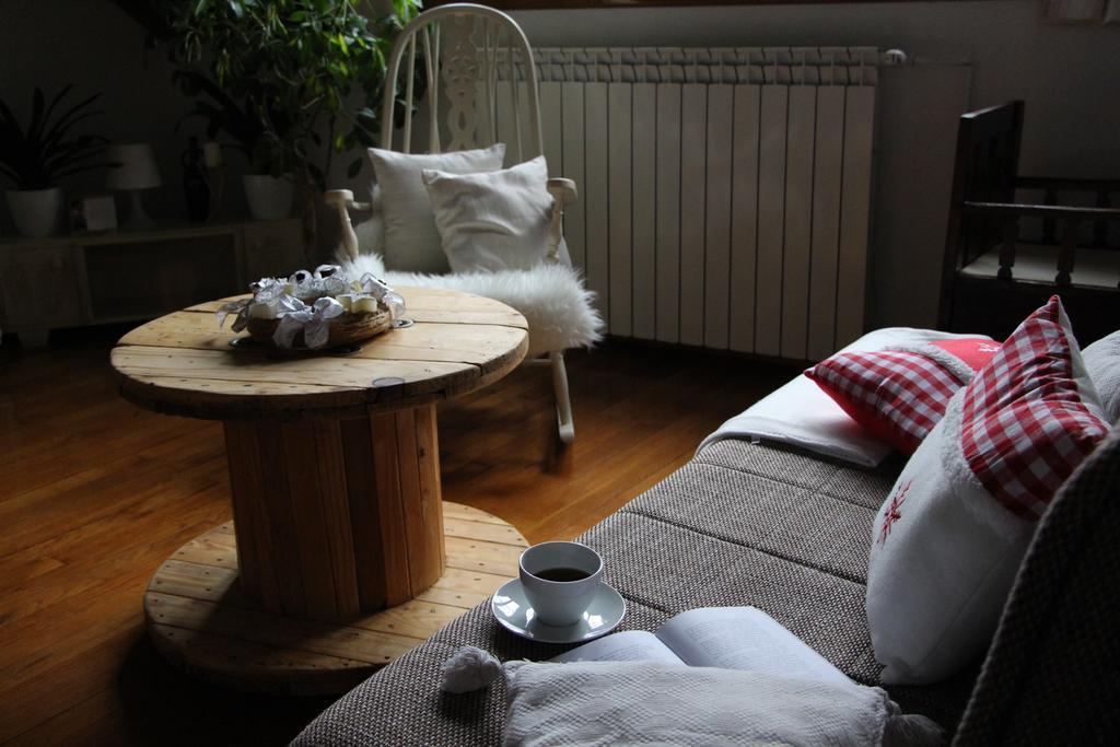 Apartment Apolon Planinski Delnice Exterior photo